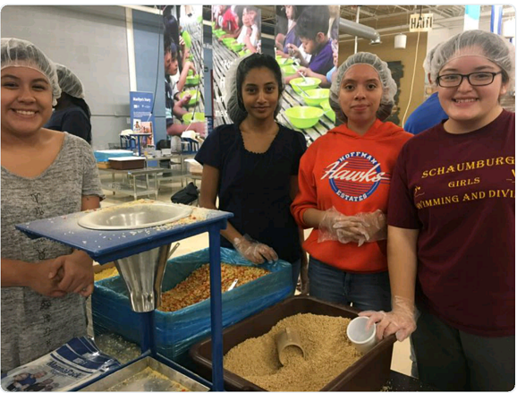 Jazlynn Milan, Sana Zafer, Jocelyn Perez, and Cindy Contreras take time out of their lives to give back to the community.

  
