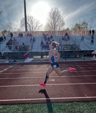 Bella Ortega competes in the 800 meter run at the MSL West Divisional meet.